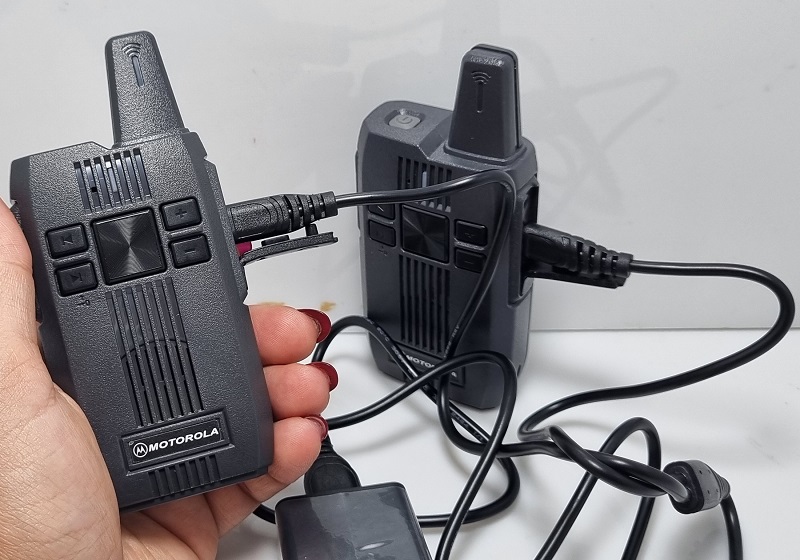 خرید فروش قیمت بیسیم موبایلی موتورولا 666 M2 خرید فروش قیمت بیسیم موبایلی موتورولا 666 M2