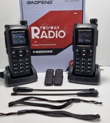 خرید فروش قیمت بیسیم باوفنگ UV28